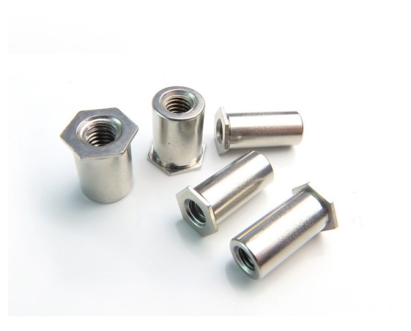 通孔压铆螺柱 (3)